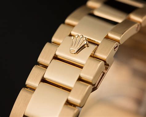 oro vecchio rolex logo|Rolex Logo & Rolex Name: A Complete Historical Guide .